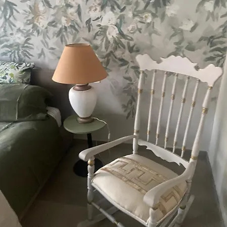 La Casa Di Anna - Eleganza Tra Antiche Mura