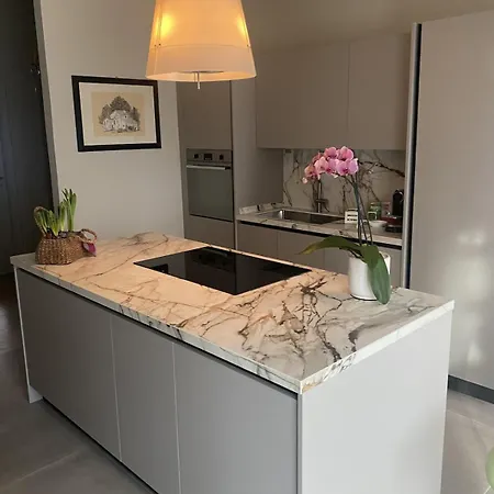 La Casa Di Anna - Eleganza Tra Antiche Mura