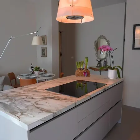 La Casa Di Anna - Eleganza Tra Antiche Mura Asti