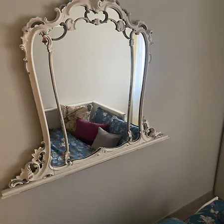 La Casa Di Anna - Eleganza Tra Antiche Mura Appartamento