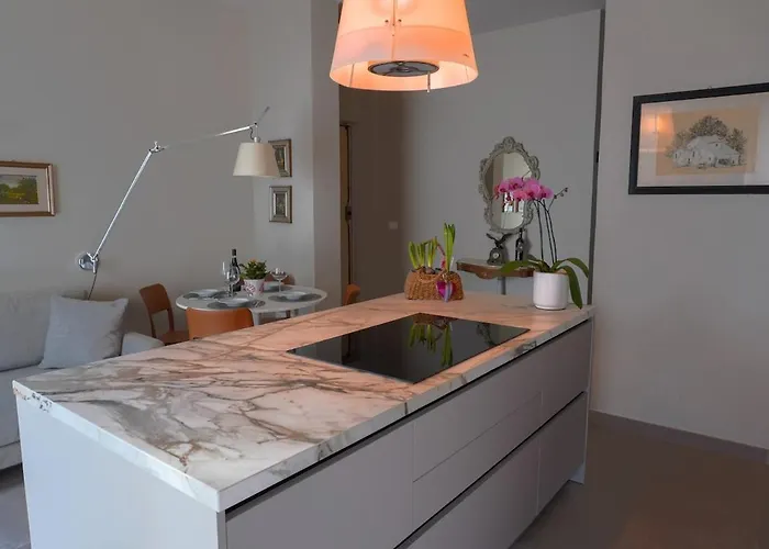 La Casa Di Anna - Eleganza Tra Antiche Mura Asti